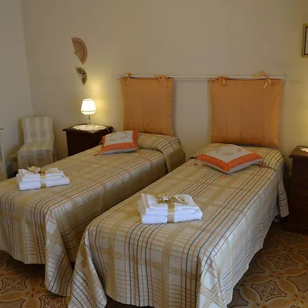 Marena Bed & Breakfast Sant'Agata Li Battiati